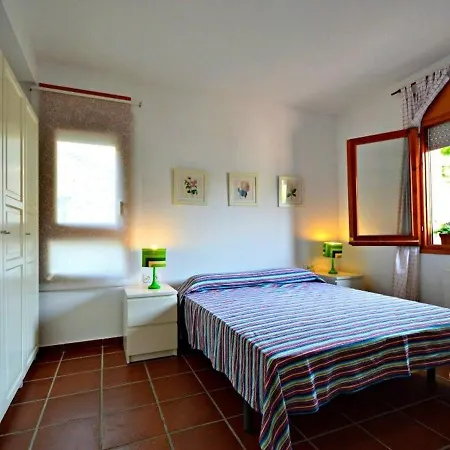 Casa Con Piscina Privada, Jardin, Barbacoa Y Wifi Cerca De La Playa - Es-89-69 Nyaraló Sant Pere Pescador